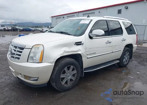 2007 Cadillac Escalade Standard from USA, damaged, VIN 1GYFK63817R302082